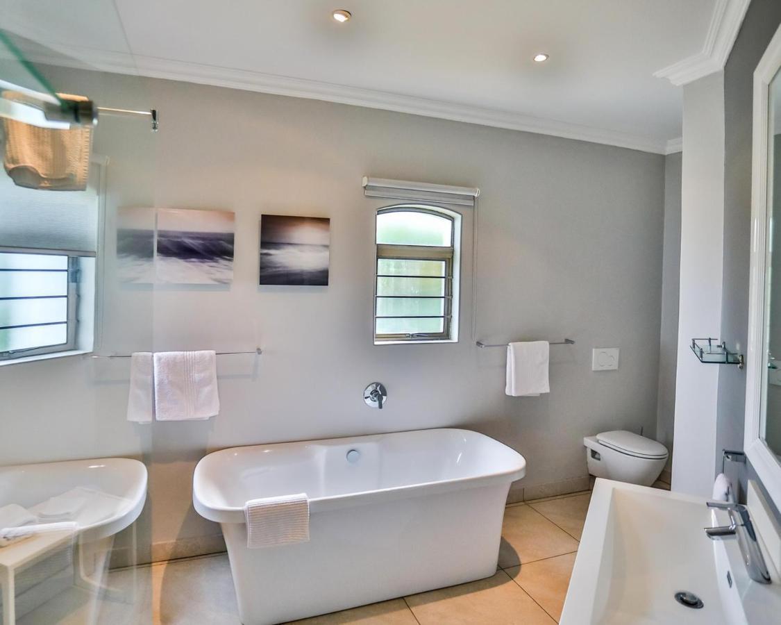 Lalaria Ocean Villa Dolphin Coast Bagian luar foto